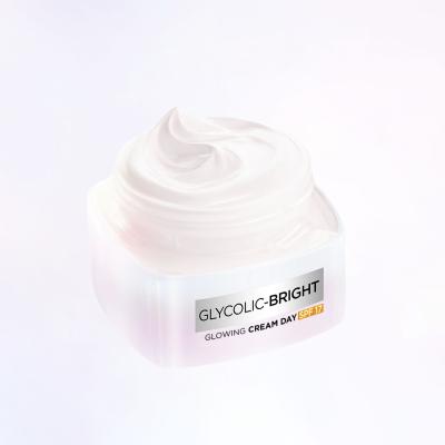 L&#039;Oréal Paris Glycolic-Bright Glowing Cream Day SPF17 Nappali arckrém nőknek 50 ml