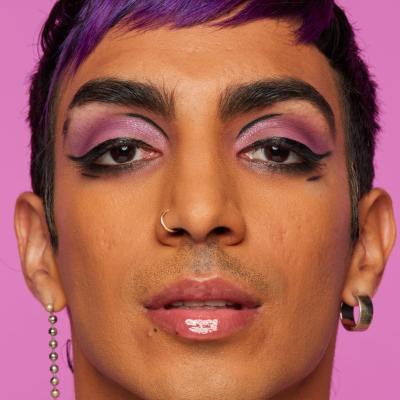 NYX Professional Makeup Bare With Me Blur Tint Foundation Alapozó nőknek 30 ml Változat 13 Caramel
