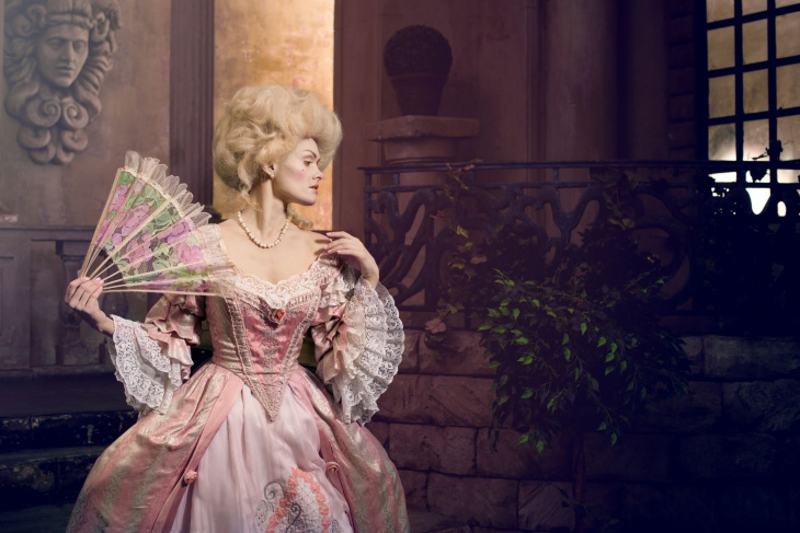 A hajápolás története és a paróka